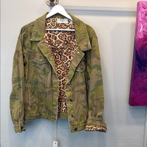 One Teaspoon || Camo Green Women's Jacket with Leopard Lining || medium